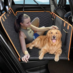 Chien avec Housse voiture pour chien CARGO HUNDSY