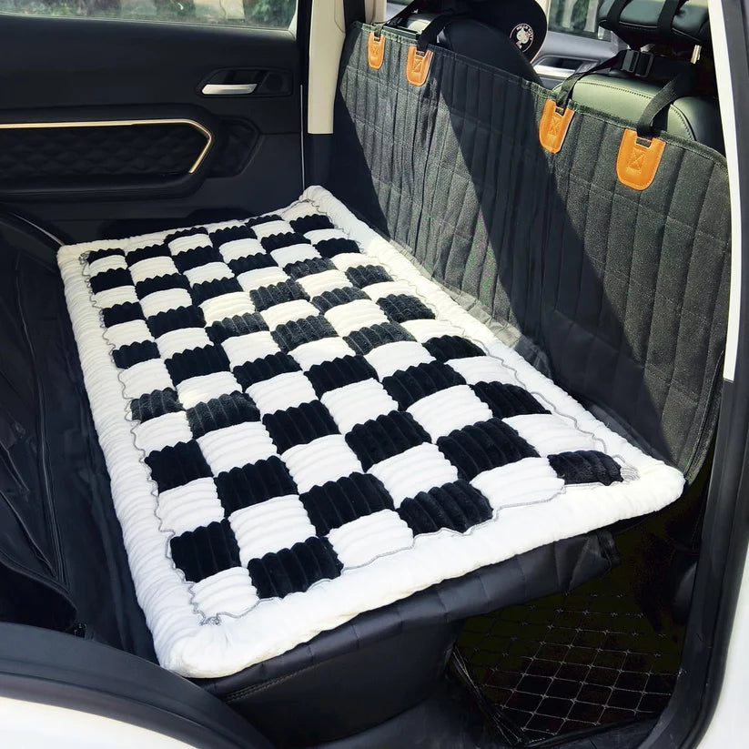 Tapis voiture pour chien Matelas CARGO HUNDSY — vue dos